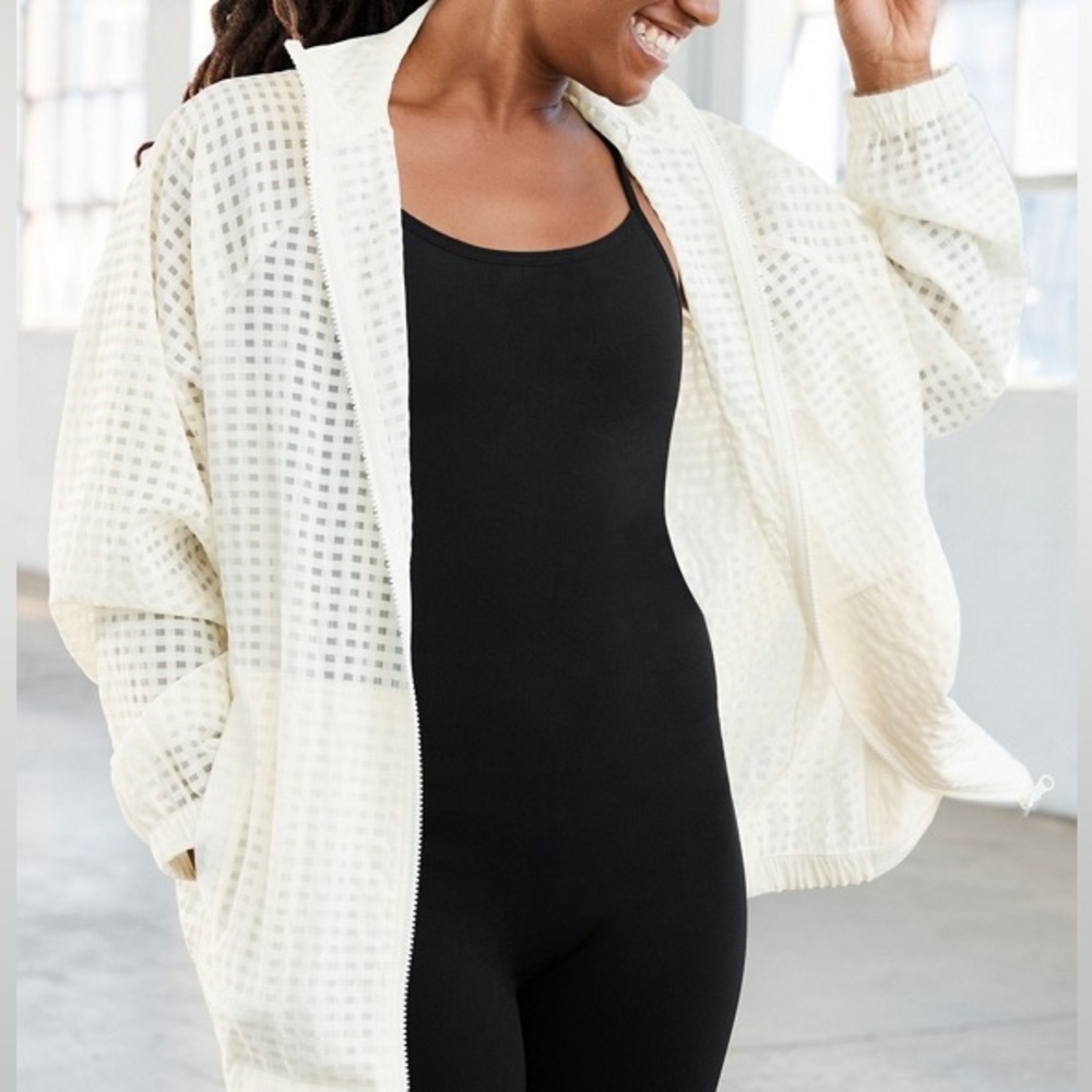 Fabletics Celo Lightweight Checkered Zip-up Jacket